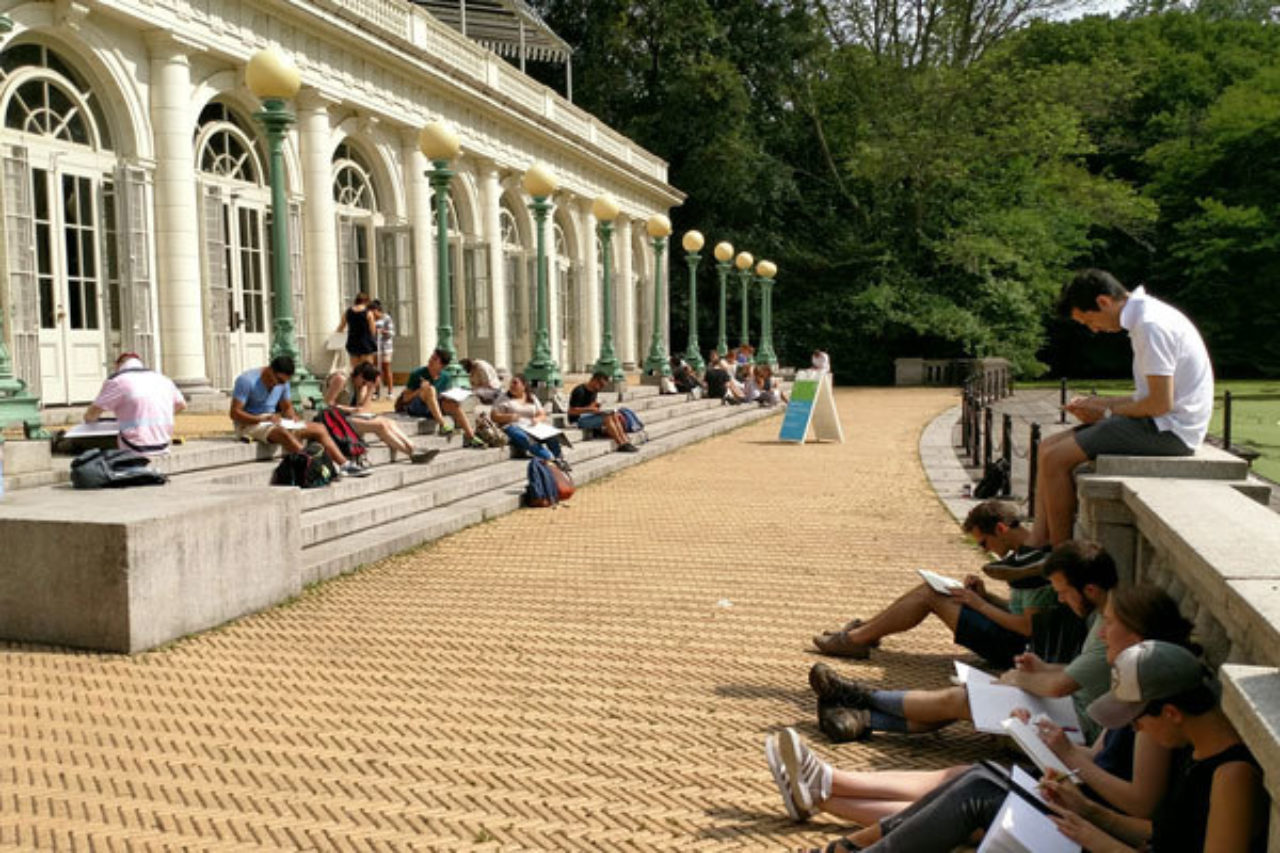 Students sketch on location at the Prospect Park boathouse