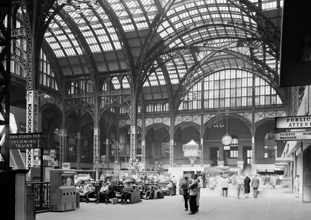 Photograph of the original Pennsylvania Station, New York, NY (Image: Library of Congress) 