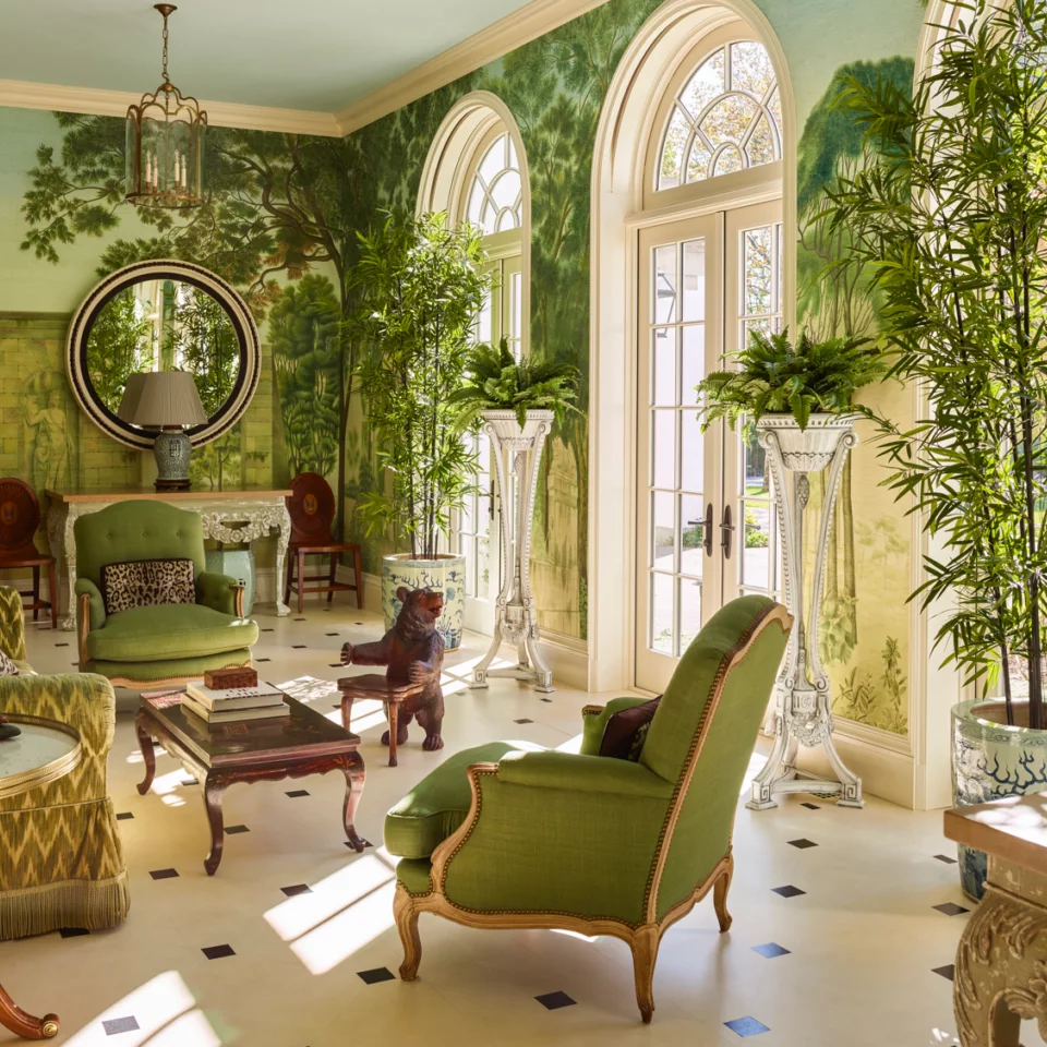 Capturing the Classical Interior with Eric Piasecki