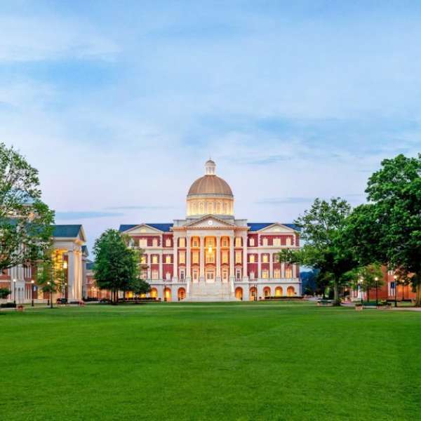 The University President’S Office Christopher Newport Hall Glave Holmes Winner 2017 John Russell Pope Award Civic And Institutional