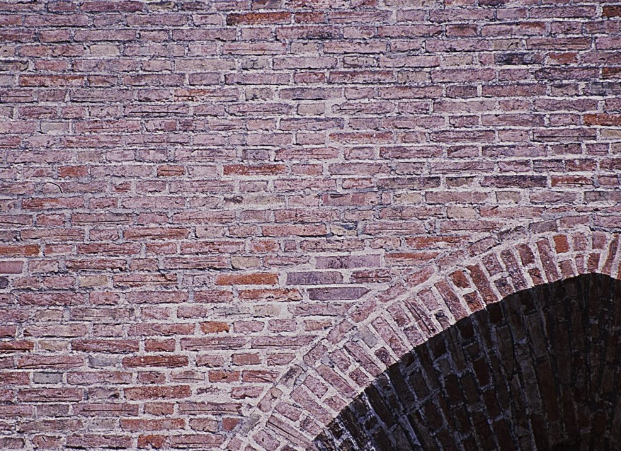 Figure 2: Frauenkirche, detail of south wall (Loth)