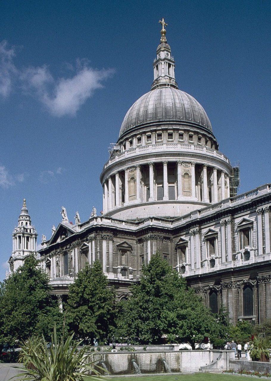 Figure 4. St. Paul’s Cathedral, London (Loth)