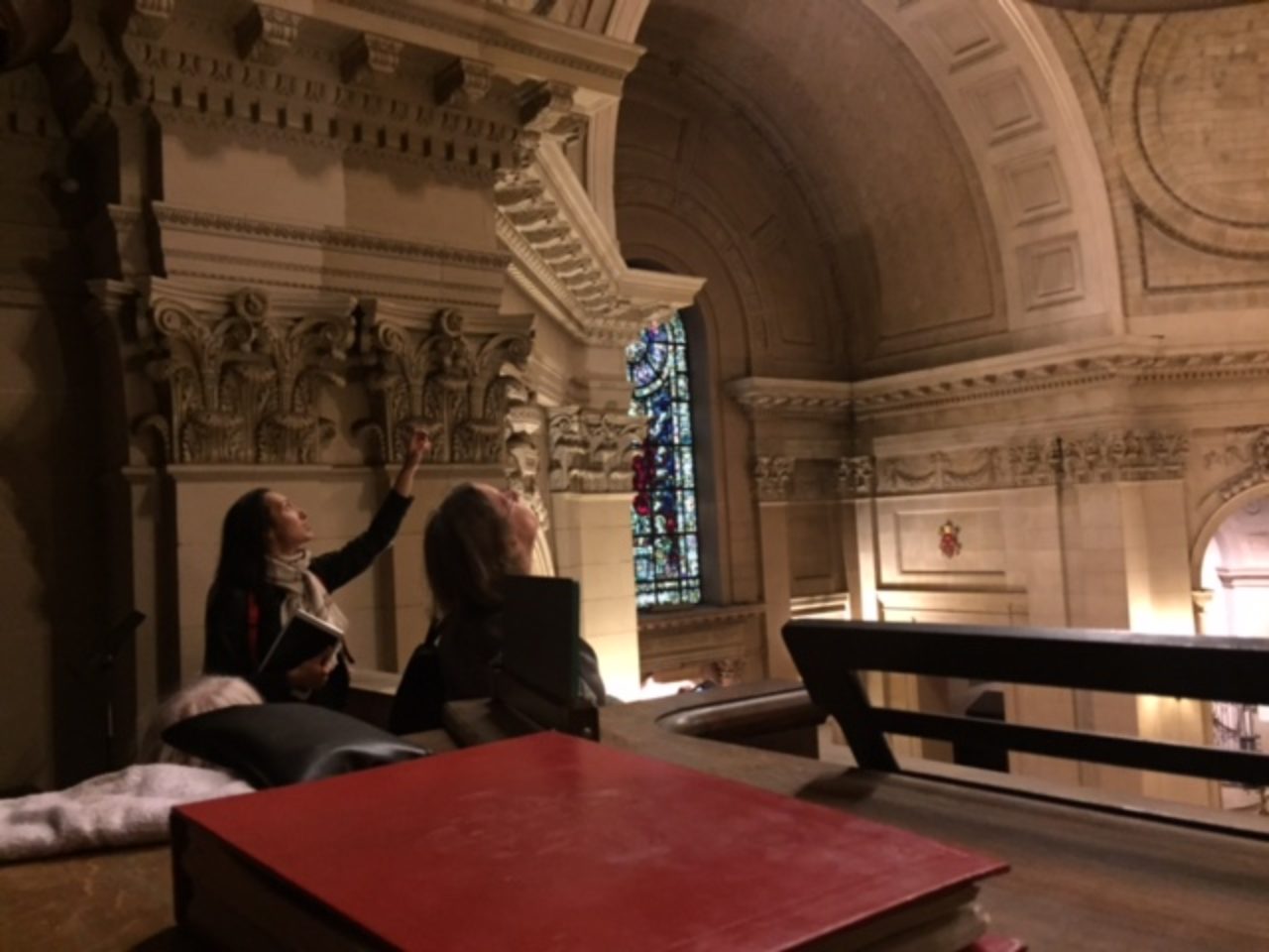 Students on a tour of the Eglise de Notre Dame