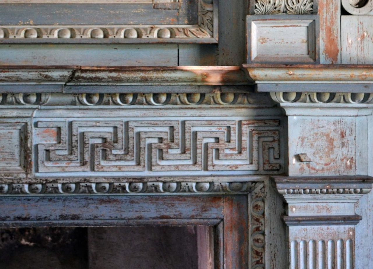 Figure 11: Hall chimneypiece detail, Drayton Hall; near Charleston, South Carolina (Loth).